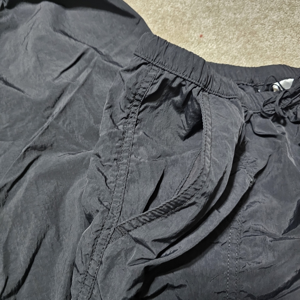 H&M Divided Black Parachute Pants Baggy Joggers XS - Picture 6 of 10
